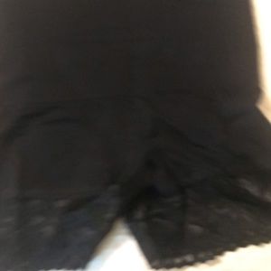 NWT DERCA Tummy Control Lace Trim Shapewear Shorts Medium